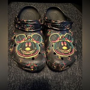 Disney Parks 2023 Glow Halloween Mickey Mouse Pumpkin!